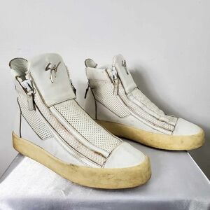 Vintage Giuseppe Zanotti white Croc embossed leather sneakers